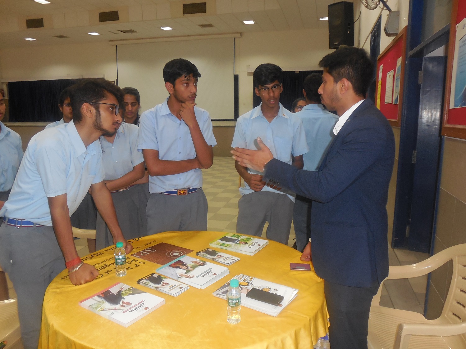 Students from classes XI and XII attend ICAE Global University Fair